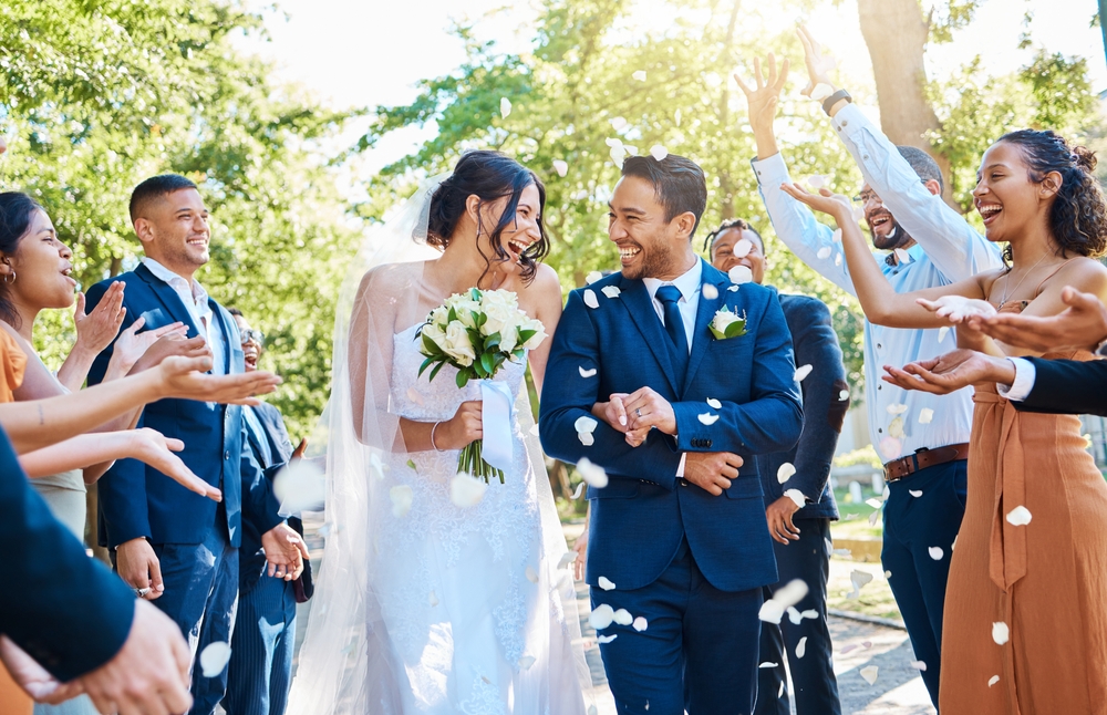 What-to-Rent-for-a-Wedding-with-100-Guests-hangar-wedding-venue-the-hangar-new-orleans